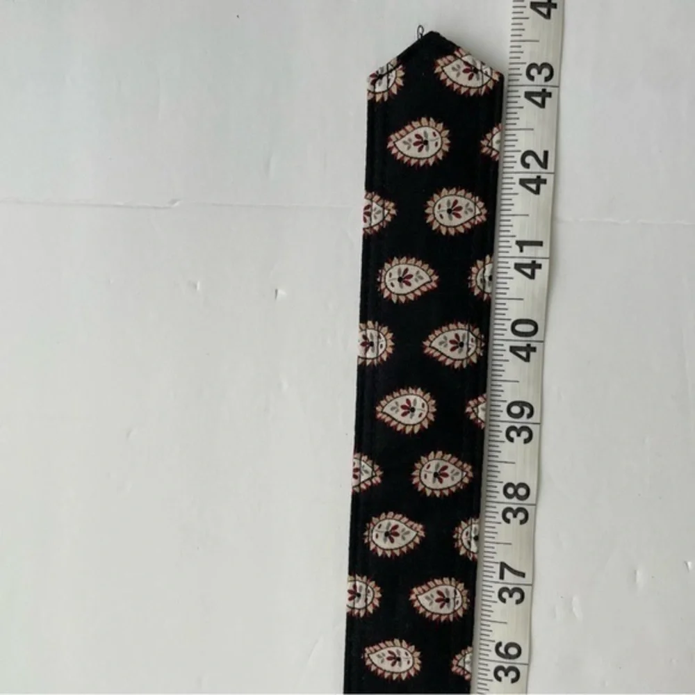 Vera Bradley Reversible Belt‎ Black/Cream/Red